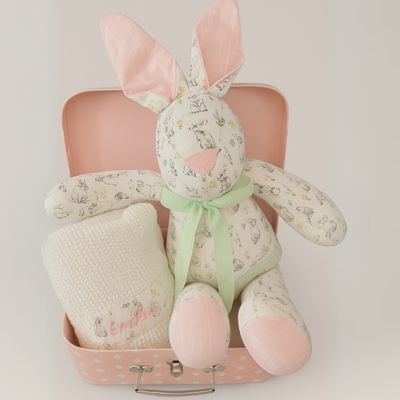 KIT CONEJO DE TELA CON MALETA Y COBIJA REGALO OBSEQUIO