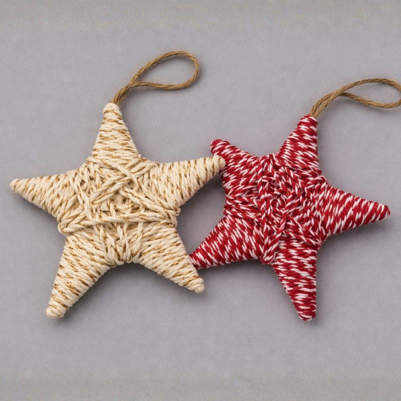 Estrellas navideñas artesanales de tela hechas a mano de La Casa del Oso